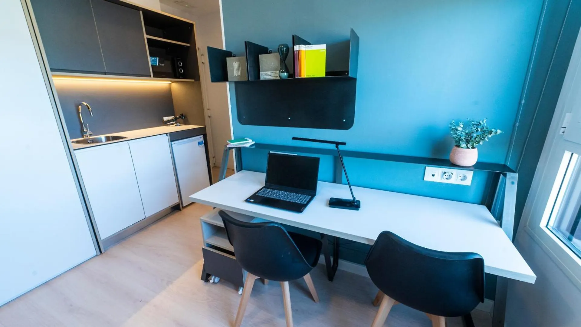 Residencia Bravo Students Granada Hotel Spain